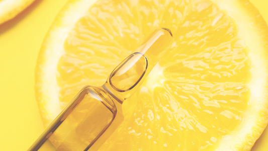 La Vitamine C : Un renfort puissant pour un regard éclatant